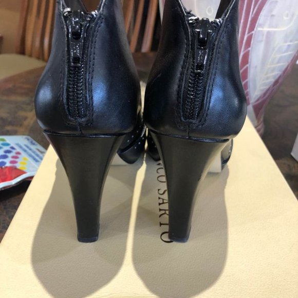 Franco Sarto Shoes - Picture 3 of 3